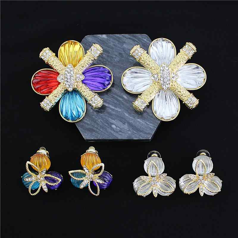 アクセサリーセット 男女兼用 ユニセックス レトロ 宮廷 バロック風 電気メッキ加工 ゴールド カラフル ダブル ブローチ ピアス イヤリング 十字架 冠 ローマ数字