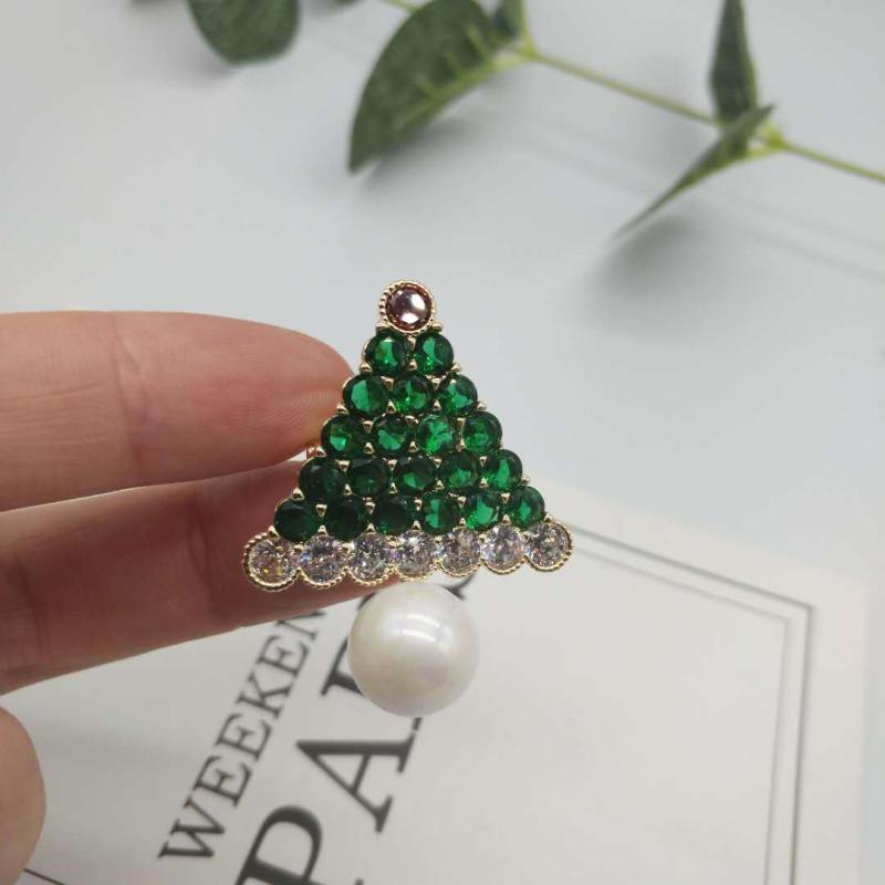 ブローチ レディース クリスマスツリー モチーフ 真鍮製 グリーン ジルコニア パール装飾 欧米風 エレ..