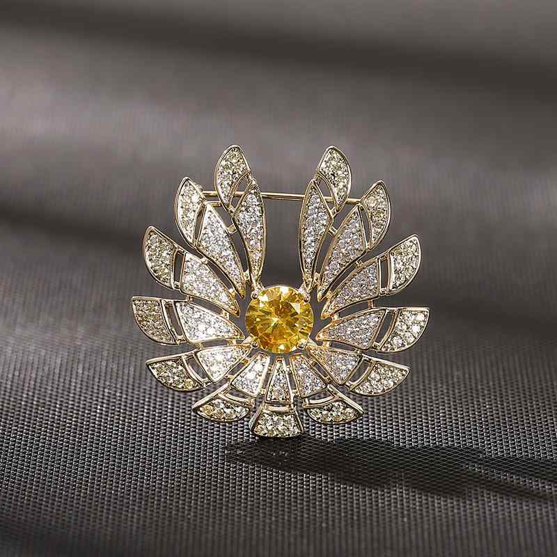 ブローチ レディース 韓国風 オリーブリーフ ジルコニア マイクロパヴェ 銅製 ゴールドカラー エレガン..