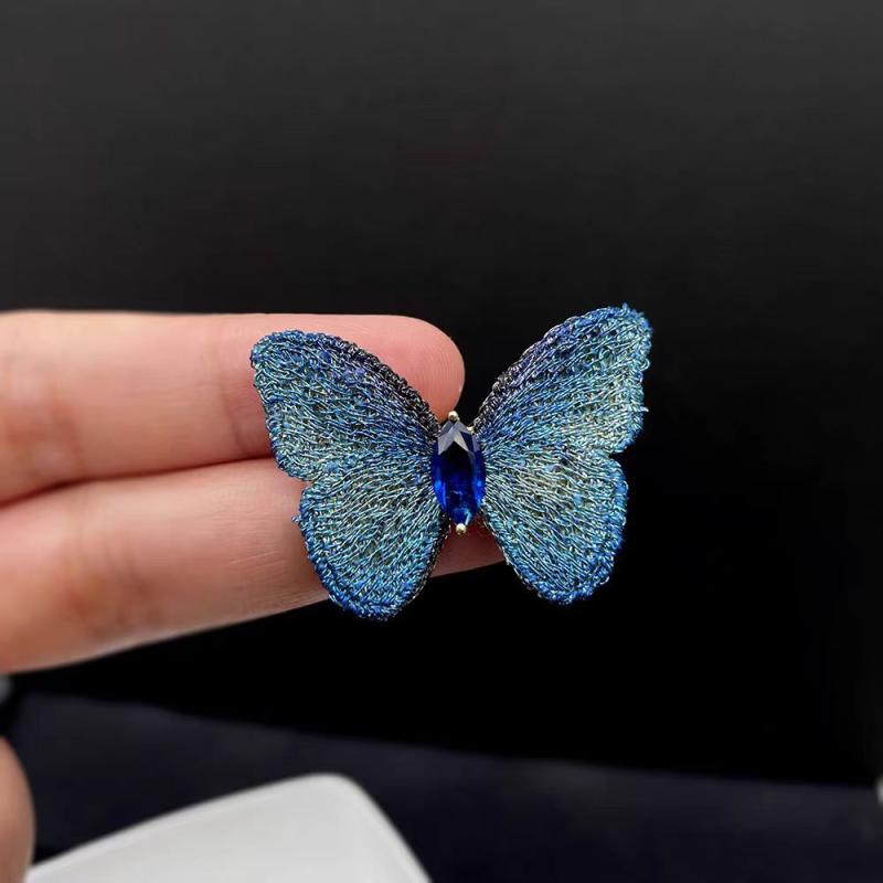 ブローチ レディース 刺繍 蝶 バタフライ チャイナドレス 漢服 中国風 エスニック レトロ アクセサリー..