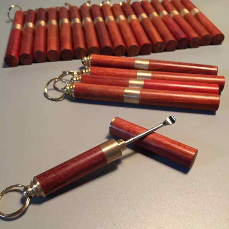 耳かき 紫檀 木製 天然木 ウッド スプーン型 丸型 快適 耳に優しい 滑らかな手触り ポータブル 持ち運..