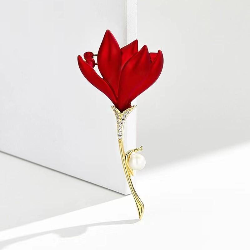 ブローチ レディース レッドローズ パール 高級感 エレガント 上品 銅製 ハンドペイント 花モチーフ 韓..