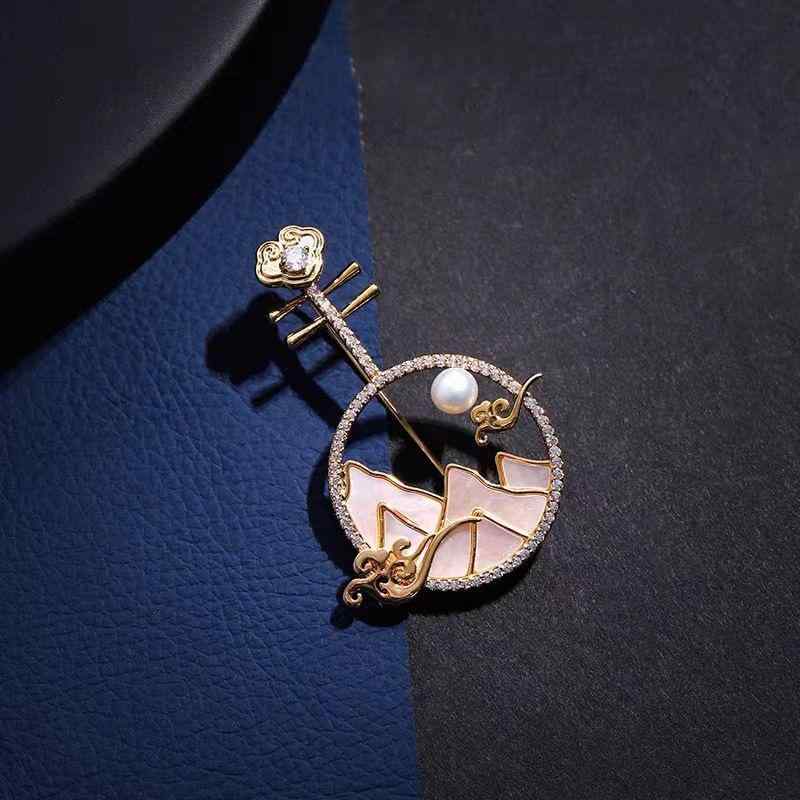 ブローチ レディース 千里江山 山水画 マザーオブパール 天然貝 月琴 花モチーフ 中国風 古風 レトロ ..