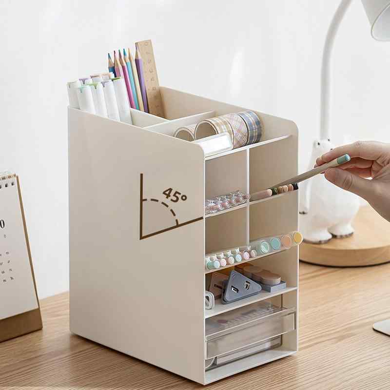 文具収納 3in1タイプ 多機能 斜め挿し ペン立て ペンスタンド オフィス デスク 卓上 学習机用 仕切り付き 小物入れ ホワイト プラスチック製 リビング 寝室 書斎 リモコン スマホ 化粧品 雑貨 整理整頓