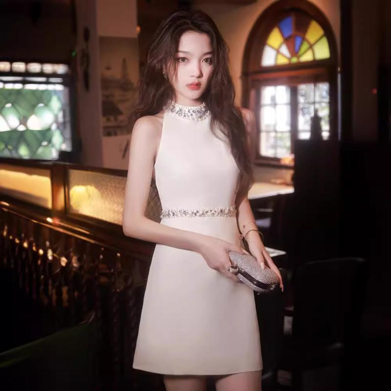 パーティードレス レディース 女性用 アプリコットカラー ロング丈 フレンチスタイル ホルターネック A..