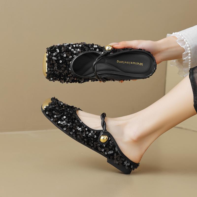 ミュール レディース クローズトゥ メリージェーン エナメル調 スパンコール ワンストラップ スクエアトゥ フラットヒール 韓国風 合成皮革 軽量 通気性 カジュアル 外履き 春夏 シルバー ブラック