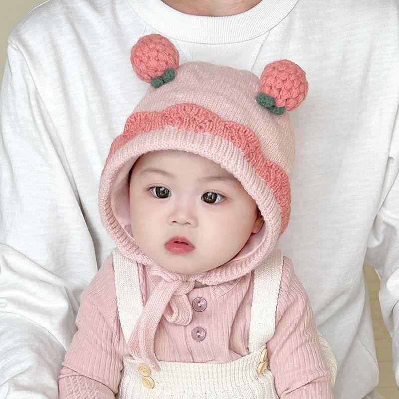 ニット帽 ベビー 女の子 秋冬 耳当て付き いちご柄 防寒保温 厚手 かわいい プリンセス 赤ちゃん 乳幼児 ふわふわ もこもこ 高級感 アイボリー ピンク系 カーキ お出かけ(x2)