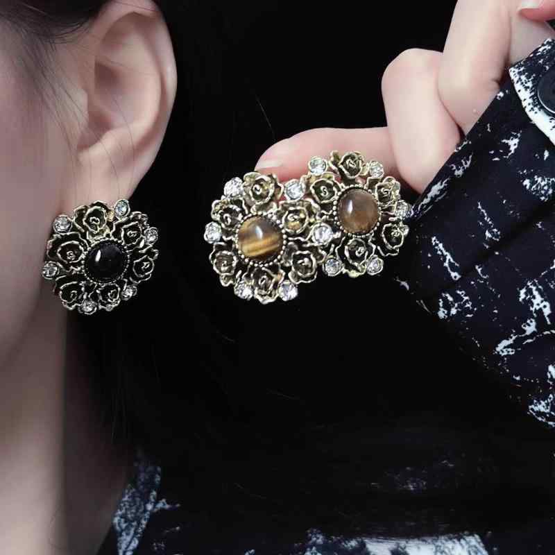 ピアス レディース 琺瑯 バラ タイガーアイ フレンチ レトロ ヴィンテージ アンティーク調 上品 エレガント 高級感 合金製 電気メッキ イエロー ブラック