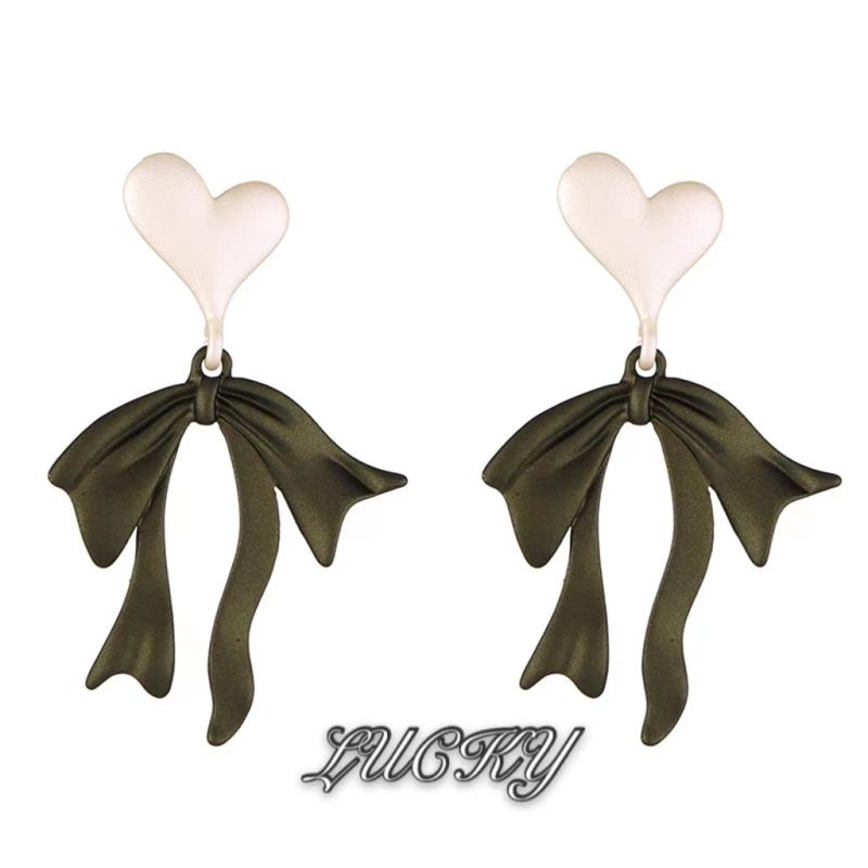 耳飾り レディース リボン ハート ピアス イヤリング サンドグリーン シルバー925ポスト 高級感 個性的 おしゃれ レトロ カジュアル(4)