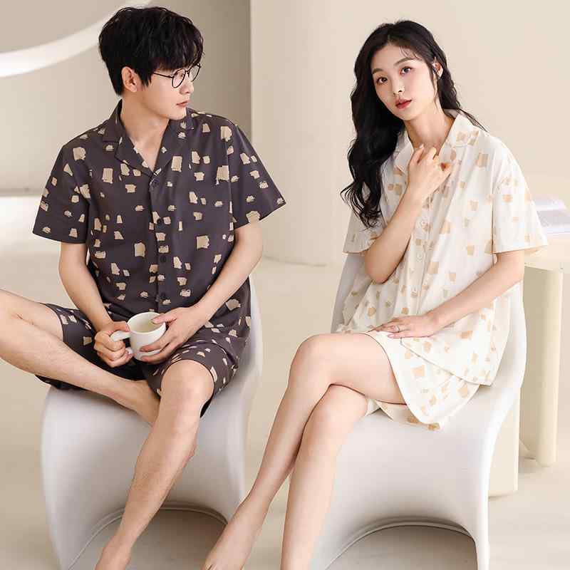 パジャマ ルームウェア カップル ペア 男女兼用 メンズ レディース 春夏 薄手 綿 コットン 半袖 ショートパンツ 前開き 襟付き 無地 シンプル ベーシック 涼しい 快適 通気性 上下セット