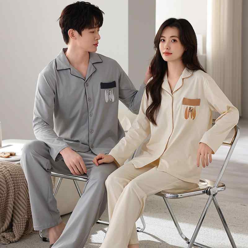 ・カテゴリ: パジャマ・スタイル: カーディガン、シンプルカジュアル・主な素材: 綿95%以上・厚さ: 普通・生地の厚さ: 適度・ネックライン: 襟付き、ポロ襟・袖丈: 長袖・パンツ丈: 長ズボン・機能: 快適、通気性、部屋着、外出可能・適用季節: 春、夏、秋・適用シーン: アウトドア、部屋着、ホテル、結婚式・サイズ展開: レディースM、レディースL、レディースXL、レディースXXL、メンズL、メンズXL、メンズXXL、メンズXXXL