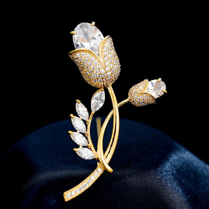 ブローチ レディース チューリップ フラワーモチーフ ジルコニア エレガント 上品 おしゃれ かわいい 華やか ピン スーツ ジャケット ワンピース コート ドレス フォーマル 結婚式 入学式 卒業式 パーティー 普段使い オフィス 通勤 アクセサリー