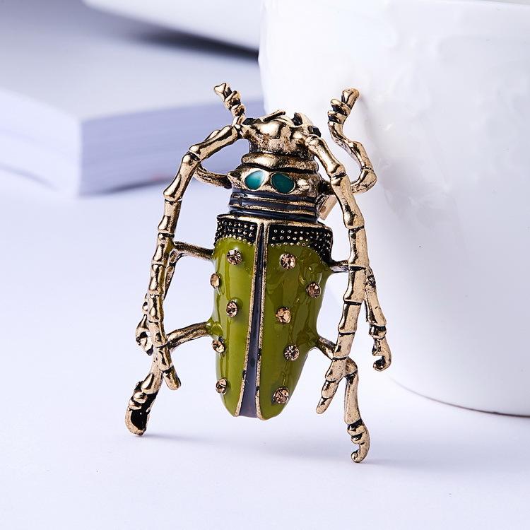 楽天way-ugoブローチ レディース 女性用 欧米 ファッション おしゃれ レトロ エレガント カミキリムシ 昆虫モチーフ 動物 合金 ラインストーン 滴油 エナメル加工 クリエイティブ ユニーク かわいい 多用途 普段使い パーティー ピンブローチ アクセサリー