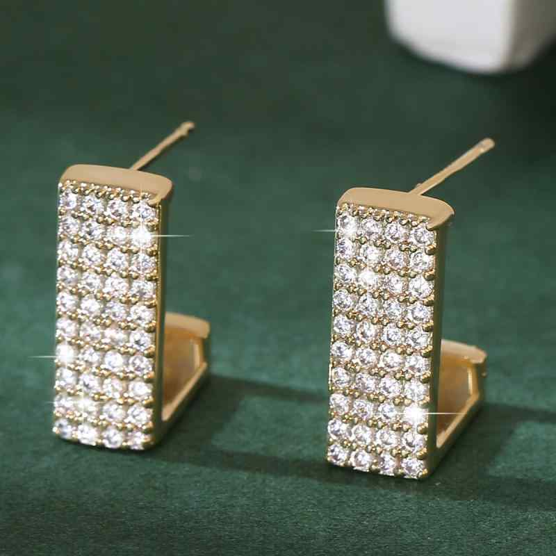 White Coral - ピアス レディース 欧米風 ファッションデザイン 個性的 幾何学模様 ジルコニア 上品 ゴールド 普段使い 銅製 四角形 スタッド 存在感 エレガント