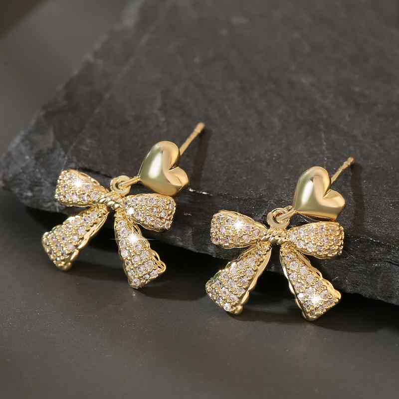 ピアス レディース 女性用 ゴールド 銅 ジルコニア リボン 蝶結び ハートモチーフ ドロップ スタッド ..