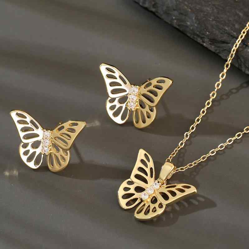 楽天way-ugoアクセサリーセット レディース 欧米風 レトロ 透かし彫り 蝶モチーフ スタッドピアス ペンダントネックレス ブライダル 結婚式 パーティー 普段使い 銅製 電気メッキ ゴールド スネークチェーン 上品 エレガント