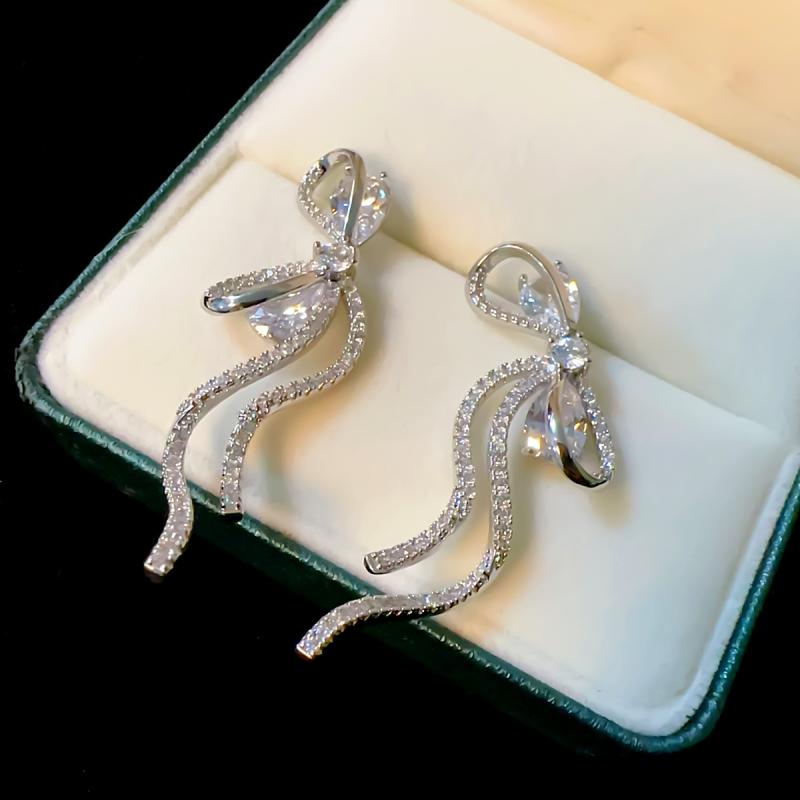 ピアス レディース 日韓風 リボン ドロップ ウェーブデザイン ロング タッセル スイート 煌めく 華やか..