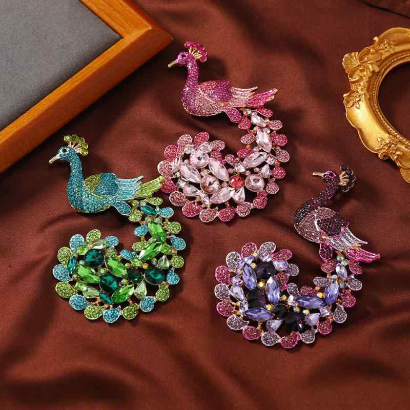 ブローチ 男女兼用 重厚感 存在感 レトロ ヴィンテージ 孔雀 ピーコック クリスタル ラインストーン エ..