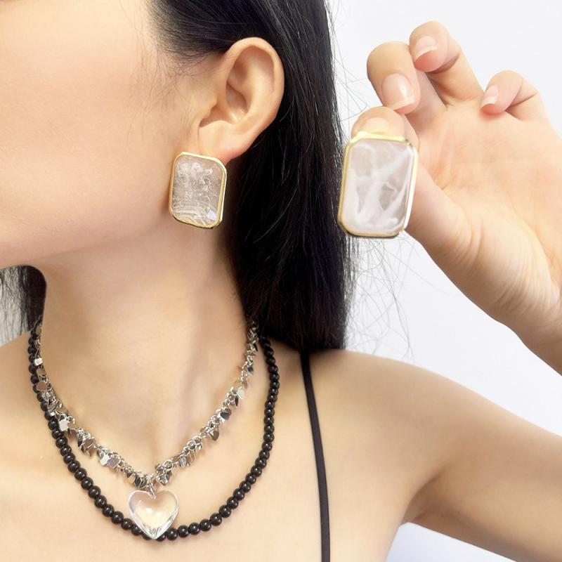 ピアス イヤリング レディース 欧米スタイル シンプル おしゃれ 大粒 角砂糖モチーフ 幾何学 ストーン ..