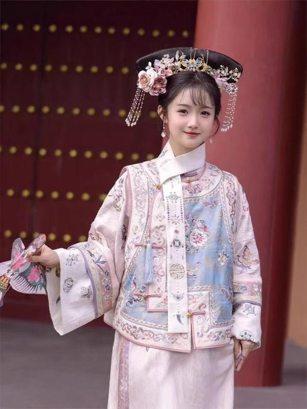 コスプレ服 レディース 清朝 宮廷 延吉公主 格格服 中国伝統衣装 プリント チャイナドレス 2点セット 旅行撮影 イベント用 ポリエステル ピンク系 ブルー系