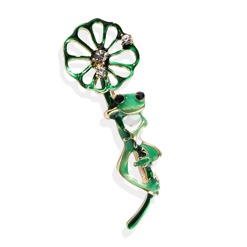 ブローチ レディース 韓国風 おしゃれ かわいい キャラクター 動物 カエル 蓮モチーフ エナメル 七宝焼..