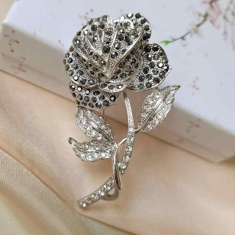 ブローチ レディース 女性用 欧米スタイル 上品 豪華 フルジルコニア バラ ローズ フラワーモチーフ ス..