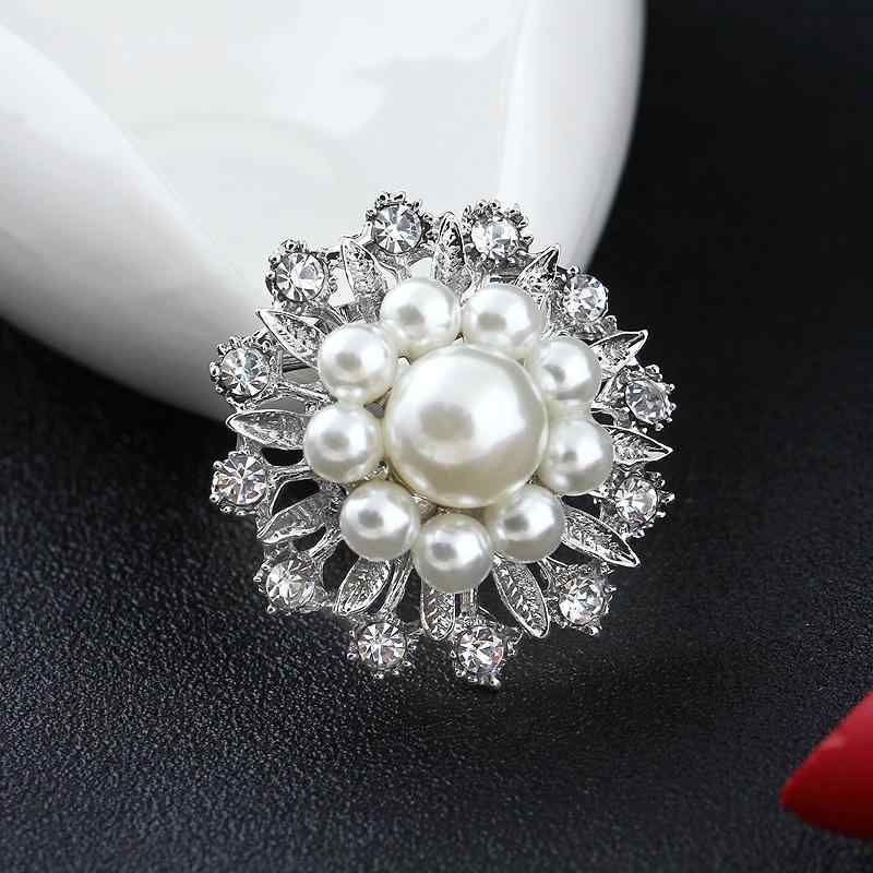 ブローチ レディース 女性用 韓国ファッション パール ラインストーン 花 フラワー コサージュ 合金 人..