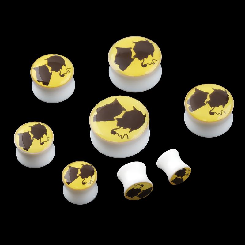 ボディピアス ユニセックス アクリル製 ドリップオイル 個性的 喫煙男性モチーフ 拡張器 トンネルピアス ストリート カジュアル 普段使い 軽量