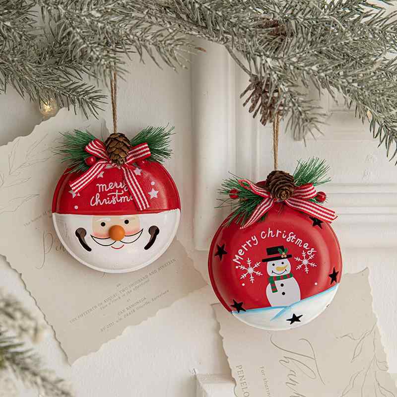 クリスマス飾り アイアン製 ベル カラフルペイント 雪だるま サンタクロース デザイン 吊り下げ飾り 店舗装飾 ツリーデコレーション 冬 ホリデーシーズン 玄関 窓辺
