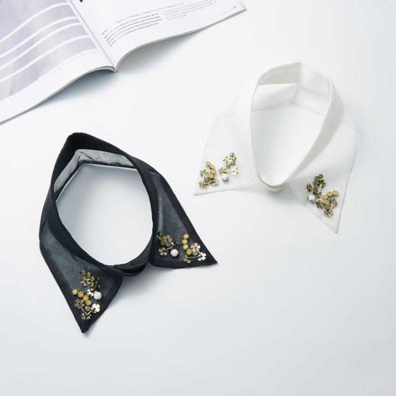 付け襟 レディース モノトーン シフォン 高級感 手作業 ビーズ刺繍 小花柄 エレガント 上品 ニットワンピース スカート 重ね着 フォーマル 普段使い ポリエステル素材(4)