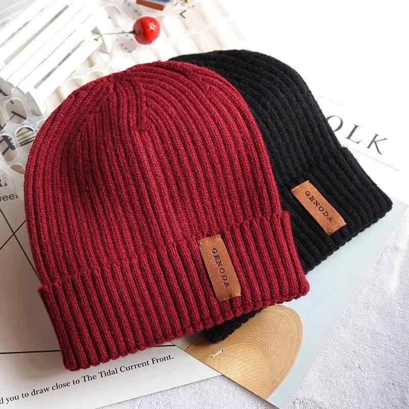 ニット帽 男女兼用 メンズ レディース 秋冬 コアヤーン 包芯糸 アクリル混 防寒 保温性 伸縮性 ストレッチ 厚手 縦縞 丸型 ワッチキャップ 普段使い アウトドア 通勤通学 シンプルデザイン 黒 グレー アイボリー ベージュ レッド カーキ ネイビー