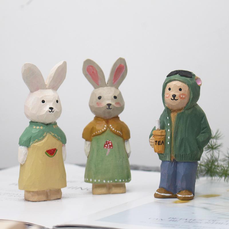 置物 アニマル キャラクター うさぎ クマ シナノキ材 木彫り 木製 オブジェ かわいい アート リビング 本棚 玄関 インテリア雑貨 ナチュラルカラー ハンドメイド 贈り物