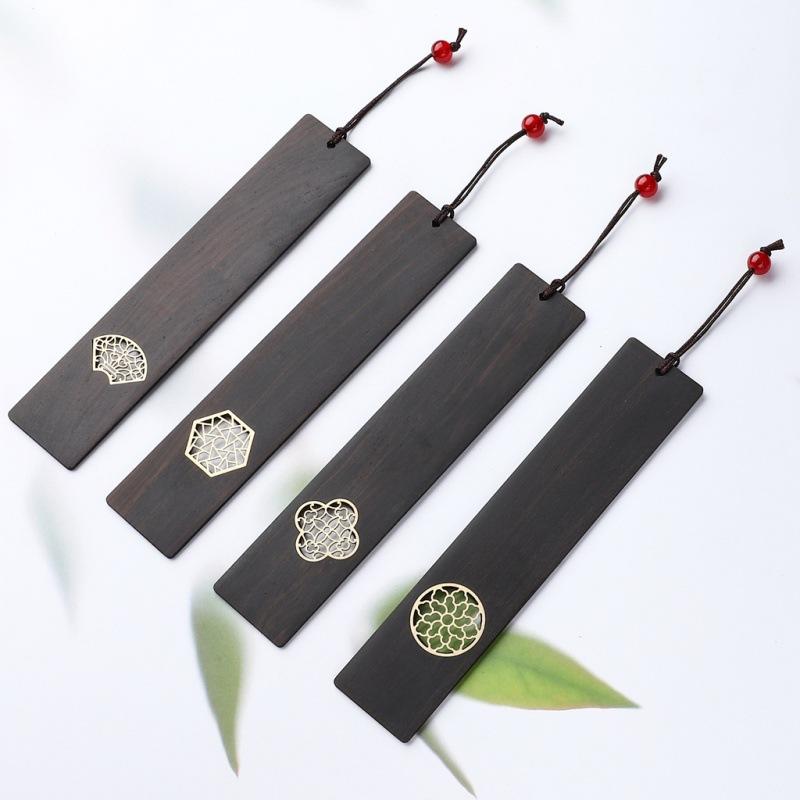 しおり ブックマーク 紫光檀 木製 天然木 象嵌 銅細工 透かし彫り 描金 彫刻 レーザー刻印 和モダンデザイン 精巧 高級感 読書 文房具