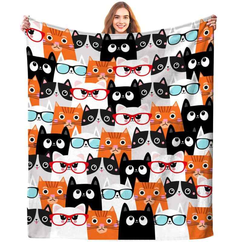 楽天way-ugo毛布 かわいい 猫 ネコ キャラクター 動物柄 プリント フランネル 保温 あったか やわらか 快適 軽量 ソファカバー ベッドカバー スローケット リビング インテリア オフィス 車内 アウトドア 秋冬用 マルチカラー 総柄