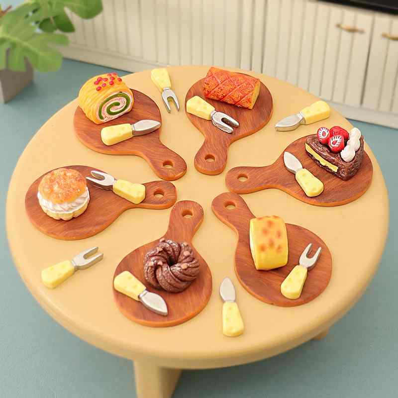 ドールハウス ミニチュア 食玩 パン ブレッド ケーキ スイーツ チーズ ナイフ フォーク カトラリー プ..