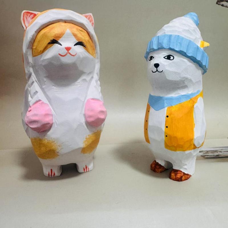置物 招き猫 木製 クラフト かわいい インテリア オブジェ 縁起物 開運アイテム 幸運グッズ 天然木 シナノキ材 デスク リビング 玄関 車内 飾り