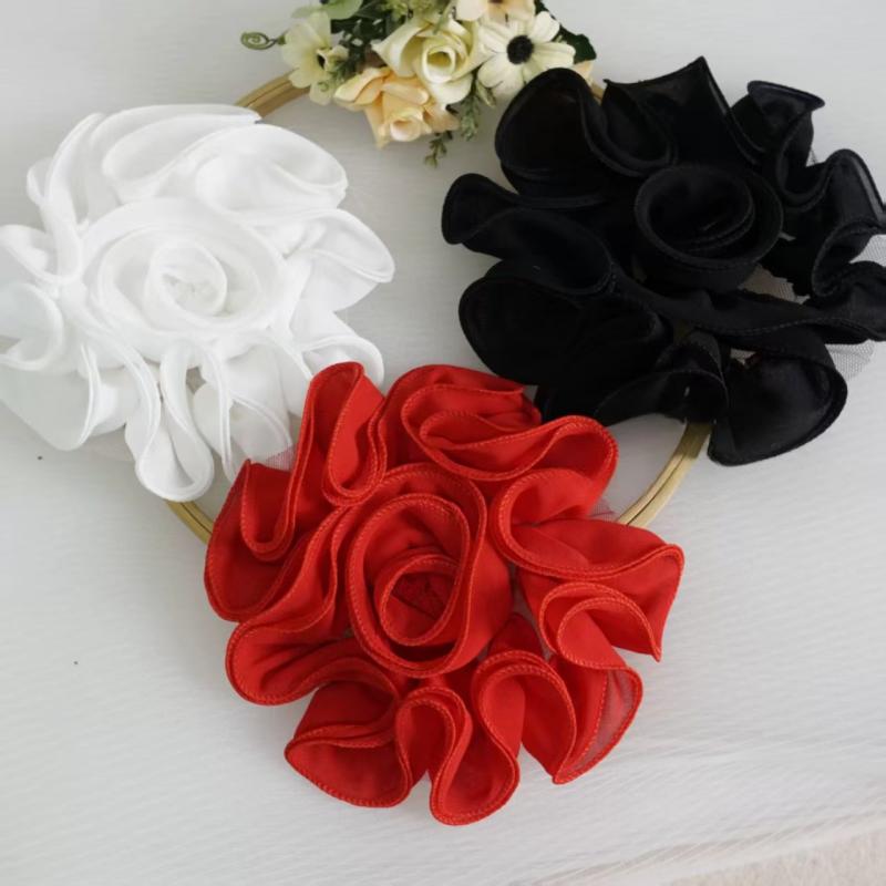 コサージュ ブローチ 髪飾り ヘアアクセサリー 無地 巻き花 ハンドメイド フラワー フォーマル セレモニー 結婚式 パーティー 卒業式 入学式 スーツ ブラック レッド ホワイト ポリエステル 上品 おしゃれ