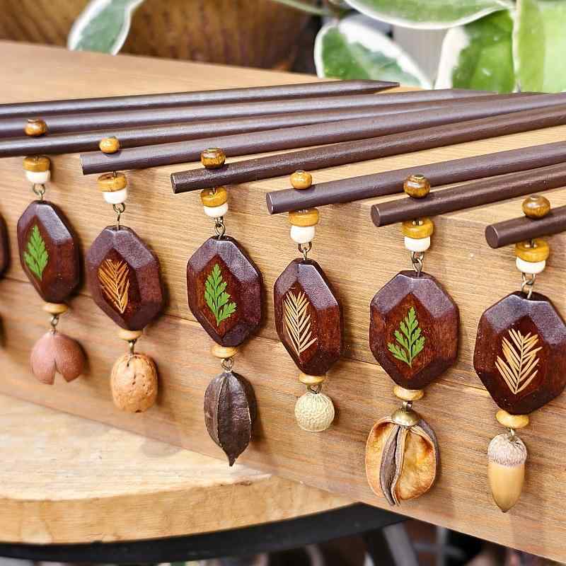 簪 エスニック レトロ 森ガール風 プリザーブドフラワー 天然木の実 タッセル 紅葉 ロング 揺れる飾り ..