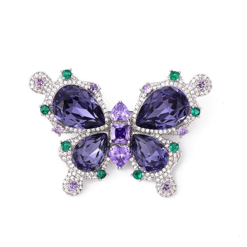 ブローチ レディース 女性用 紫 蝶々 バタフライモチーフ 動物モチーフ 銅製 高品質 電気メッキ加工 エレガント 高級感 上品 スーツ コート ジャケット ドレス フォーマル オケージョン アクセサリー ギフト プレゼント