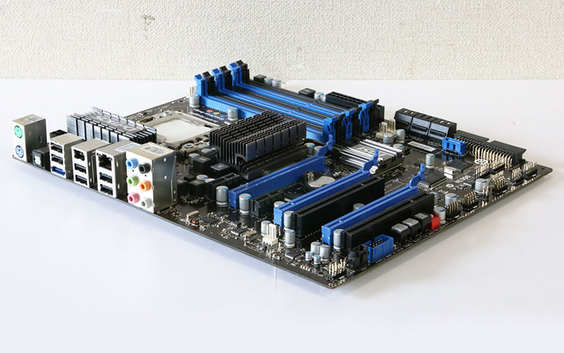 X58 Pro-E msi ATXマザーボード Intel X58+ICH10R/LGA1366【中古】