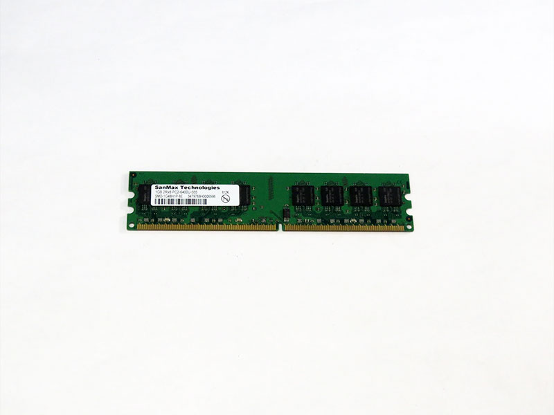 SMD-1G48H1P-8E SanMax 1GB DDR2-800 PC2-6400U-555 240pin【中古】