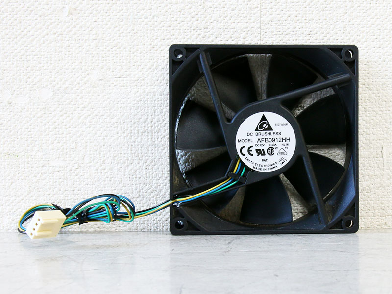 AFB0912HH Delta Electronics 冷却ファン 12VDC 92mm x 92mm x 25.40mm【中古】