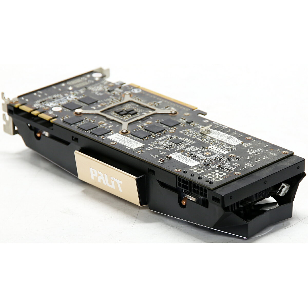 アールデバイスのPalit Microsystems GeForce GTX 770 4.0GB DisplayPort/HDMI/DVI-D/DVI-I PCI Express 3.0 x16 NE5X770010G2-1041J【中古グラフィックボード】｜アングル2