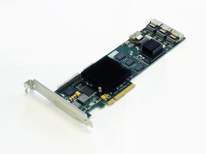 ExpressSAS R30F ATTO Technology 3Gb/s SAS/SATA RAIDコントローラー PCI EXpress x8【中古】