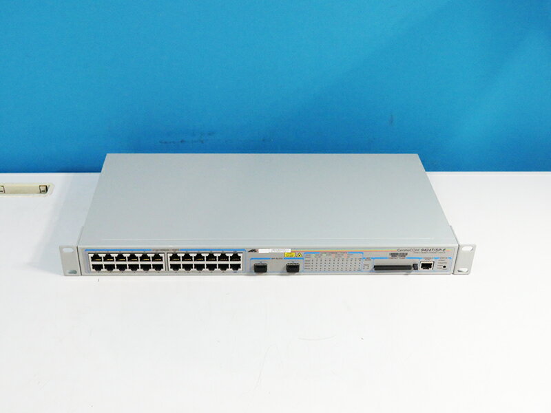 Allied Telesis CentreCOM 9424T/SP-E レイヤー2+ 1000BASE-T 24ポート ラックマウントキット付き【中古】
