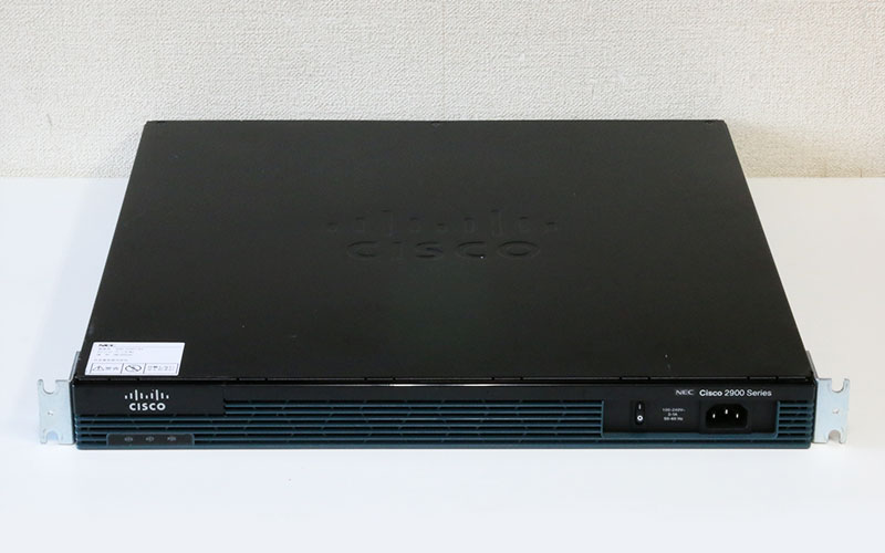 Cisco Systems CISCO2901/K9 V04 サービス統合型ルータVersion 15.1(4)M3/512MB/HWIC-4ESW搭載 初期化済み 動作確認/初期化済み 中古品です。 メーカー Cisco Systems 商品名 Cisco 2901 サービス統合型ルータ PID/VID CISCO2901/K9 V04 IOS Version 15.1(4)M3 メモリ 512 MB On-board 10/100/1000 イーサネット 2ポート 10/100 イーサネット 4ポート (HWIC-4ESW) 付属品 電源ケーブル のみです。