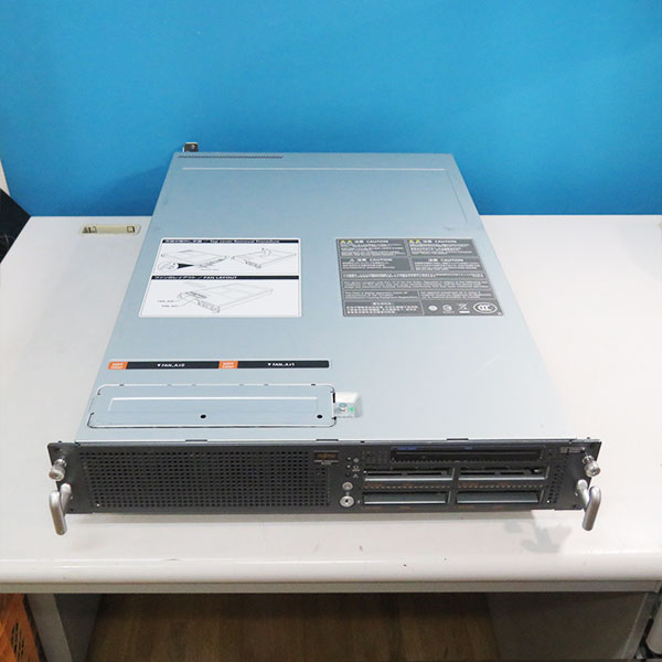 SPARC Enterprise M3000 SEWPDBA1F 富士通 SPARC64 VII 2.75GHz/8GB/0GB/DVD-ROM/PSx2/本体鍵付属【中古】