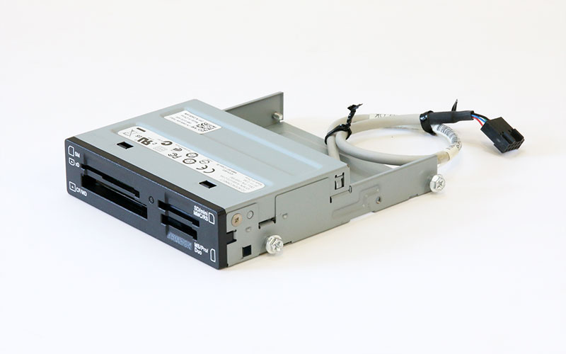 0W816M DELL 内蔵 USBカードリーダー IO Interconnect R-680-070-215A【中古】