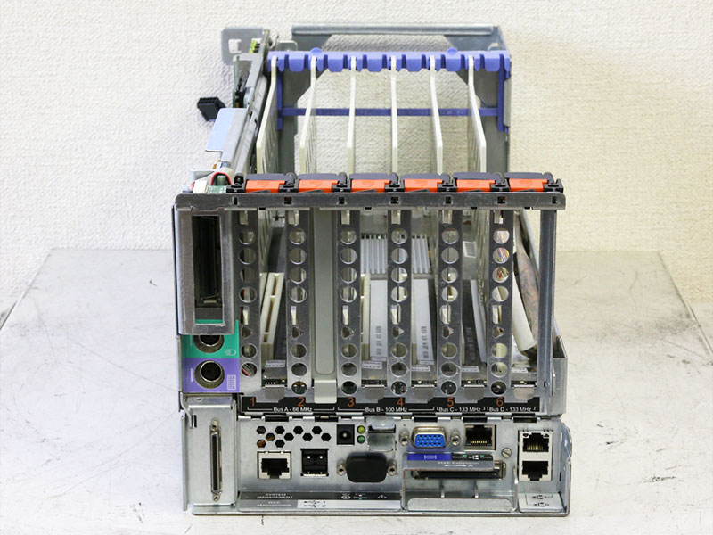 71P8989 IBM eServer xSeries 445用 I/Oボード+拡張スロット【中古】 - Image 2