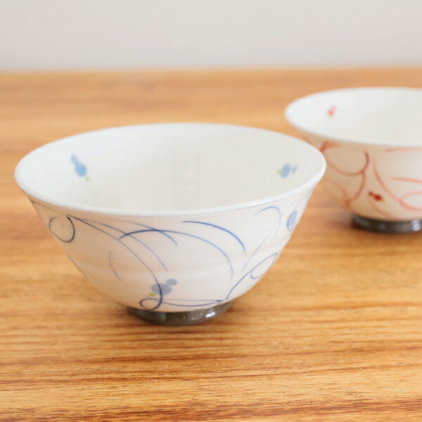 波佐見焼 花散し　組飯碗 ペア飯碗 結婚祝 結婚お祝い 誕生日プレゼント 退職祝 還暦 長寿 お祝い お餞別 母の日 敬老の日ギフト 内祝 【伝統工芸・陶器の和遊感】